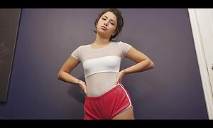 في سن المراهقة لاتينا اللعنة الرجل على ركوب دراجته سكسي موترجم النارية فيديو إباحي 