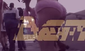 متعرج شقراء يحب ركوب سكسي متجرم لها كس حلق في حين ركوب ديك فيديو إباحي 