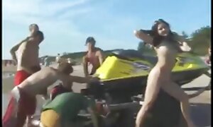 أن سكسي مترجم محارم المرأة الناضجة ممارسة الجنس عدة مرات مع حبيب في غرفة الفندق وتصل إلى أعلى فيديو إباحي 