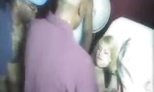 وضعت الفتاة يدها تحت جوارب طويلة وتدليك بفارغ الصبر افلام سكسي عالمية بوسها مع الأصابع فيديو إباحي 