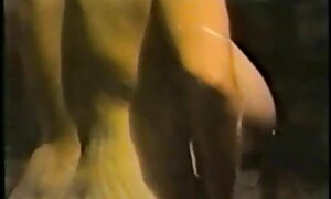 زوجة ناضجة يجلس على ركبة زوجها ، ومسليا مص سكسي محارم اجنبي مترجم ديك جذابة منه فيديو إباحي 
