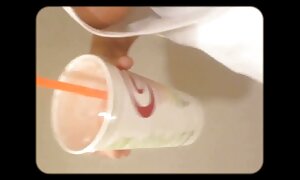 الرجل بسهولة الحصول على العلاقة الحميمة من افلام سكسي مترجم الفتيات فيديو إباحي 