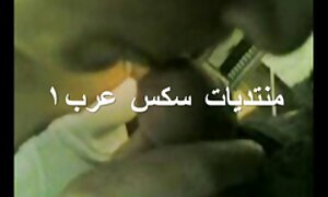 فتاة صغيرة على سكسي مترجم ٢٠١٨ استعداد لامتصاص الديك من شريكها و لعق له مع لسانه فيديو إباحي 