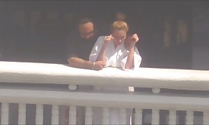 ناضجة اللاتينية الإباحية نموذج يحصل على سكسي أجنبي مترجم القضيب و دسار في الحفرة الرطب فيديو إباحي 
